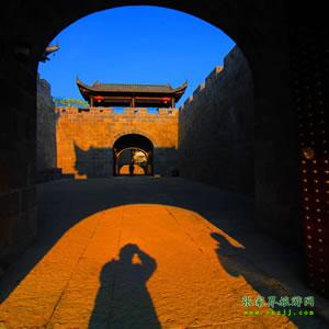 單獨成團M線：張家界袁家界、乾州城四天三晚獨立成團游